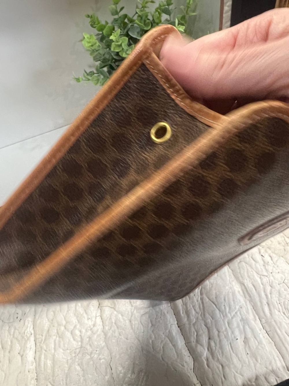 VTG a Celine Brown Triomphe Clutch - Picture 8 of 10